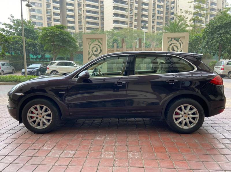 Porsche Cayenne Diesel 2011