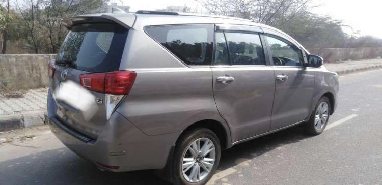 Toyota Innova Crysta 2.4 G Plus 7 STR 2019