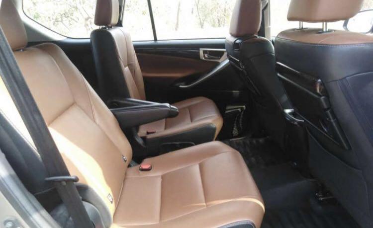 Toyota Innova Crysta 2.4 G Plus 7 STR 2019