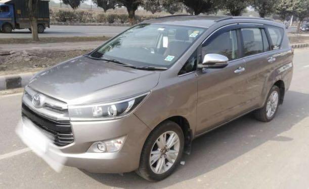 Toyota Innova Crysta 2.4 G Plus 7 STR 2019