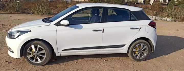 Hyundai i20 Sportz 1.4 CRDi 2015