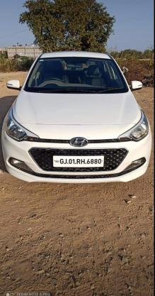 Hyundai i20 Sportz 1.4 CRDi 2015