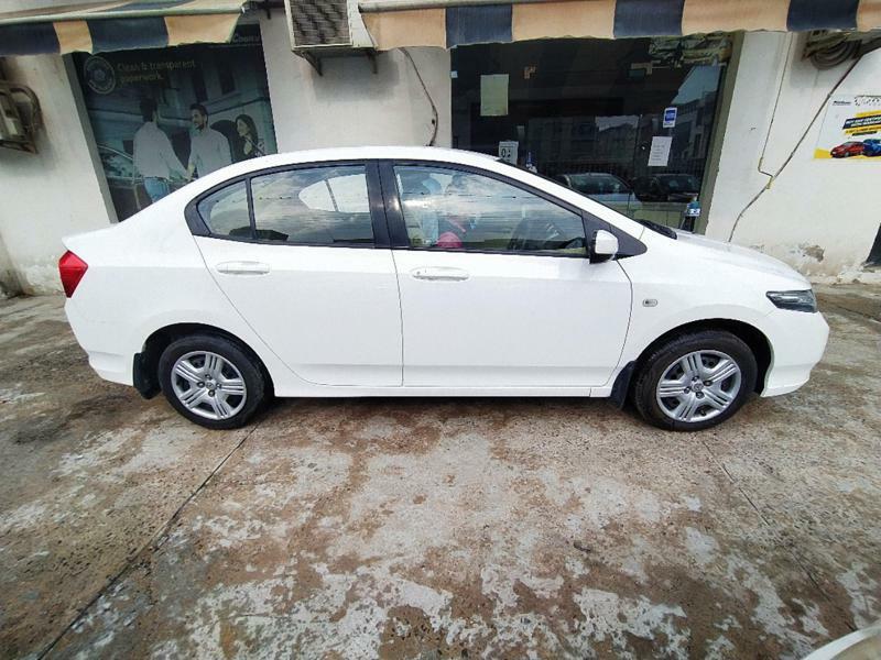 Honda City E i-VTEC 2012