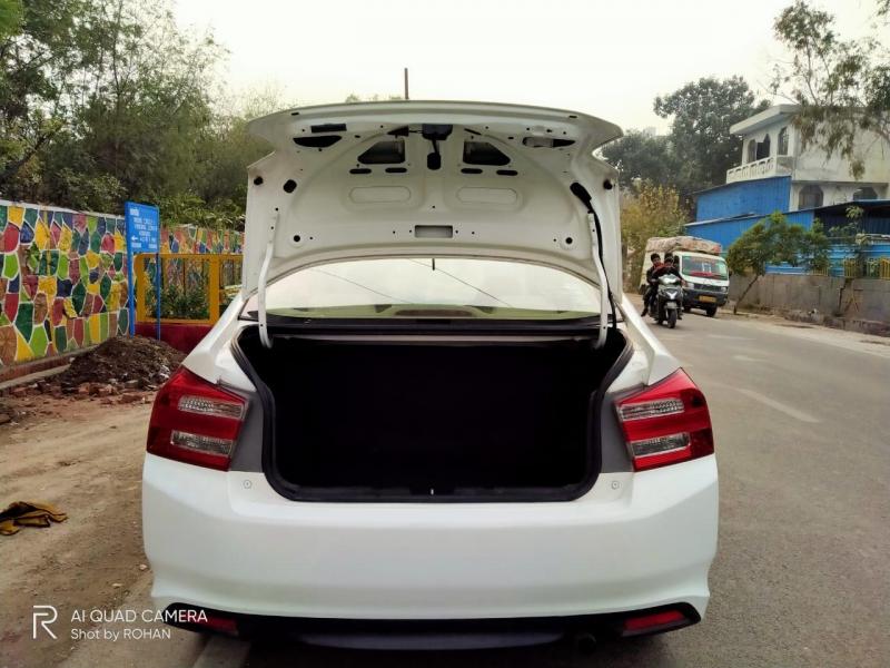 Honda City E i-VTEC 2012