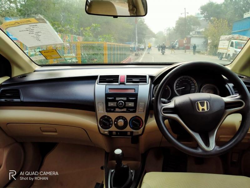 Honda City E i-VTEC 2012