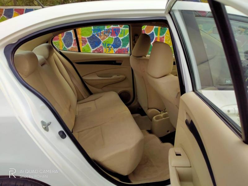 Honda City E i-VTEC 2012