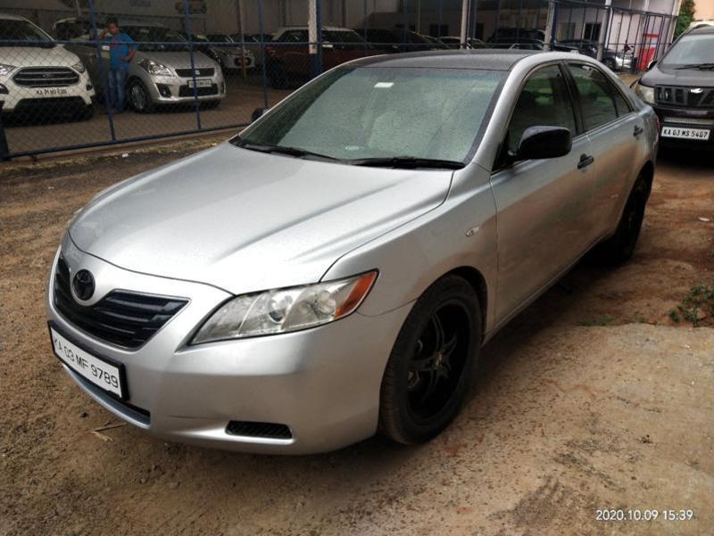 Used Toyota Camry V6 AT 2006 Model (PID1419863399) Car for Sale in Bengaluru