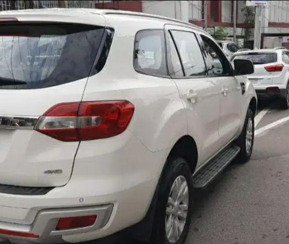 Ford Endeavour Titanium 3.2 4x4 AT 2018