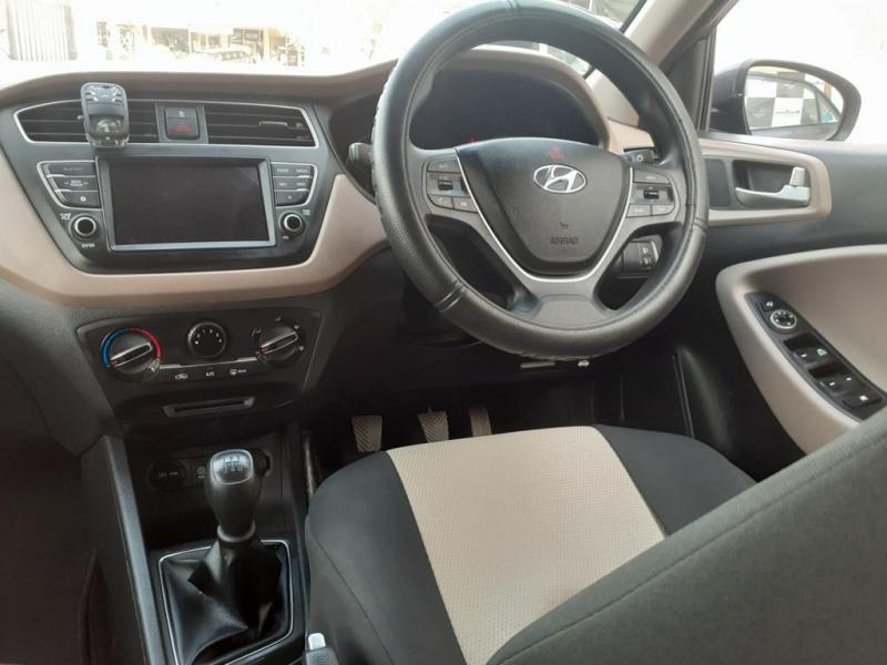 Hyundai Elite i20 Sportz 1.2 2020