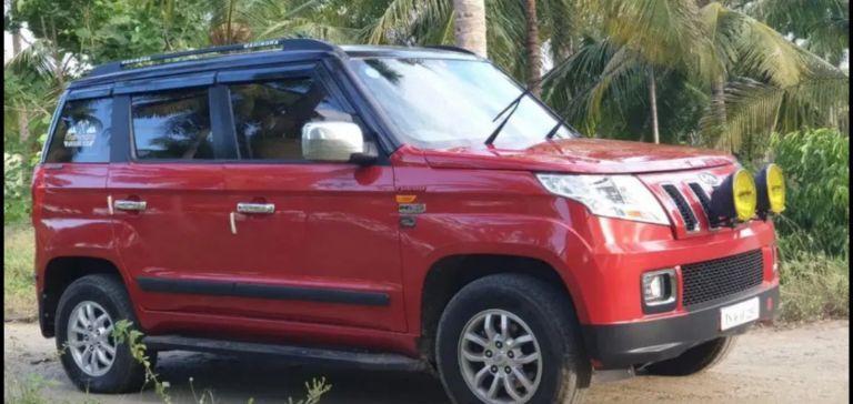 Mahindra TUV300 T8 mHAWK100 2018