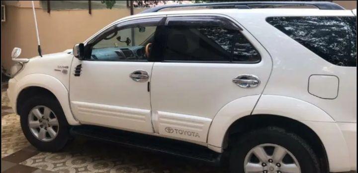 Toyota Fortuner 3.0 MT 4X4 2011