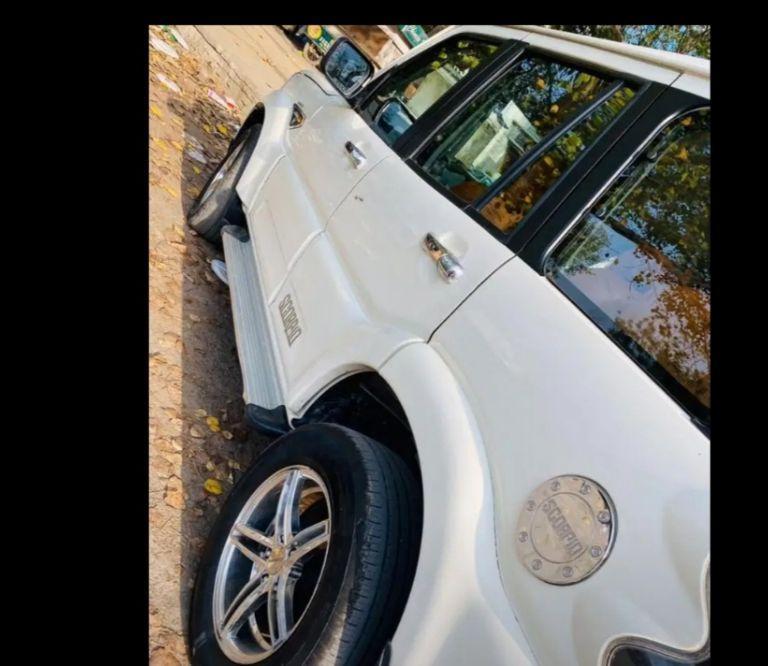 Mahindra Scorpio S4 Plus 2017