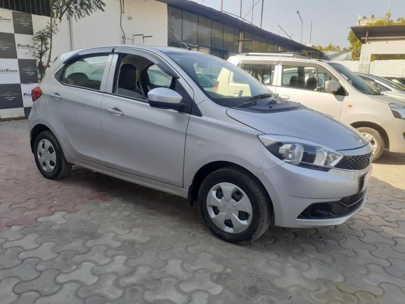 Tata Tiago Revotorq XT 2019