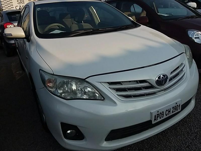 Toyota Corolla Altis 1.8 G 2011