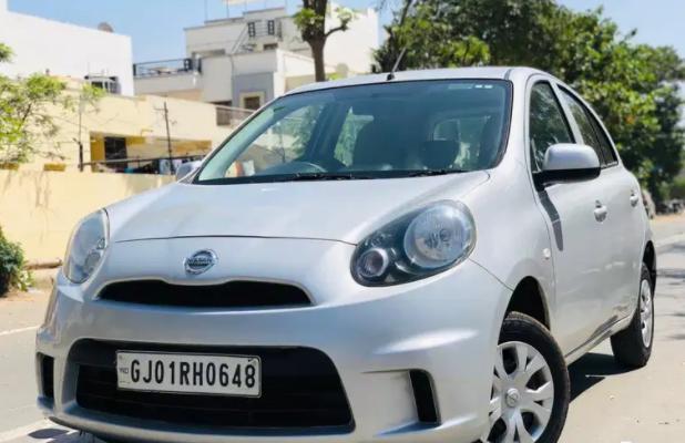 Nissan Micra Active XV 2014