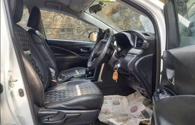 Toyota Innova Crysta 2.4 VX 8 STR 2020