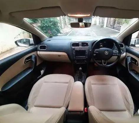 Skoda Rapid 1.6 MPI STYLE AT 2020