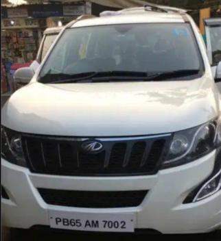 Mahindra XUV500 W4 2017