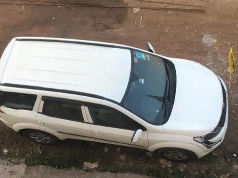 Mahindra XUV500 W4 2017