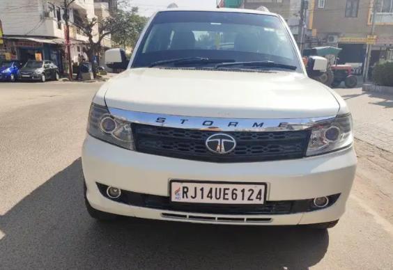 Tata Safari Storme EX 2016