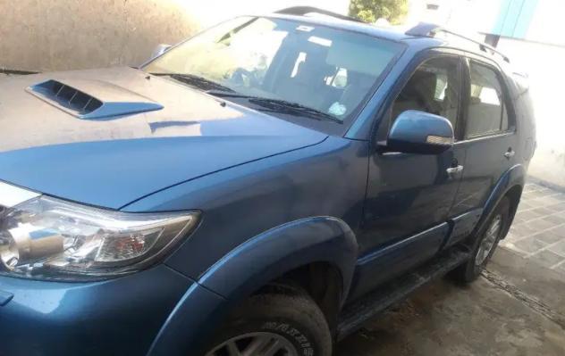 Toyota Fortuner 3.0 4X2 AT 2012