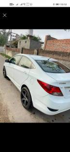 Hyundai Verna 1.6 CRDi S 2012
