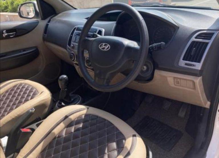 Hyundai i20 sportz ABS crdi 2012