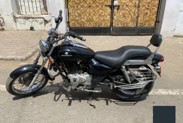 Bajaj Avenger 200cc 2009