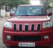 Mahindra TUV300 T8 2018