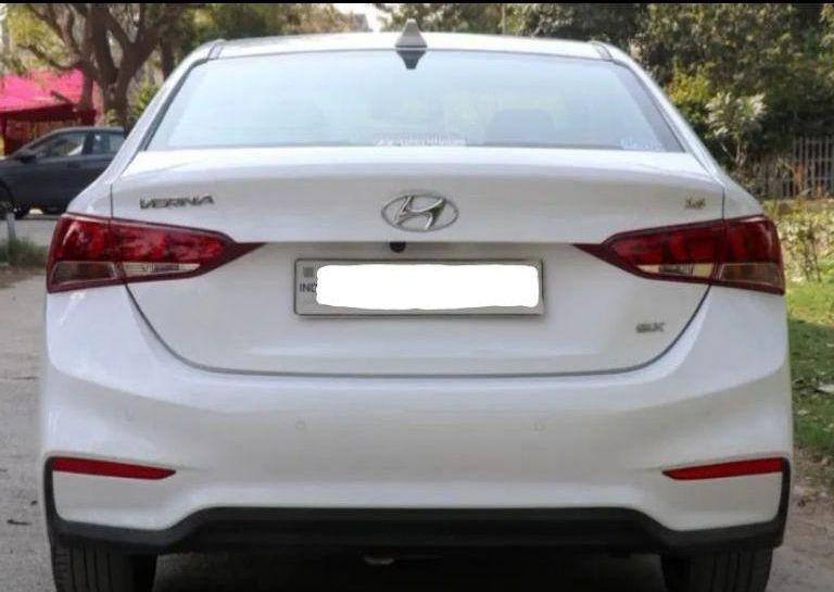 Hyundai Verna 1.6 CRDI SX 2018
