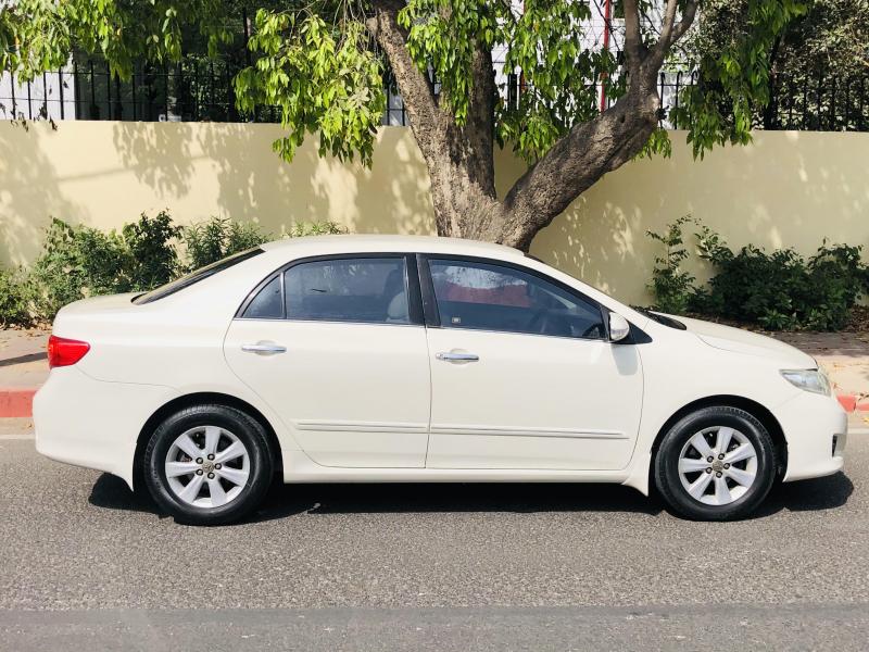 Toyota Corolla Altis 1.8 G 2010