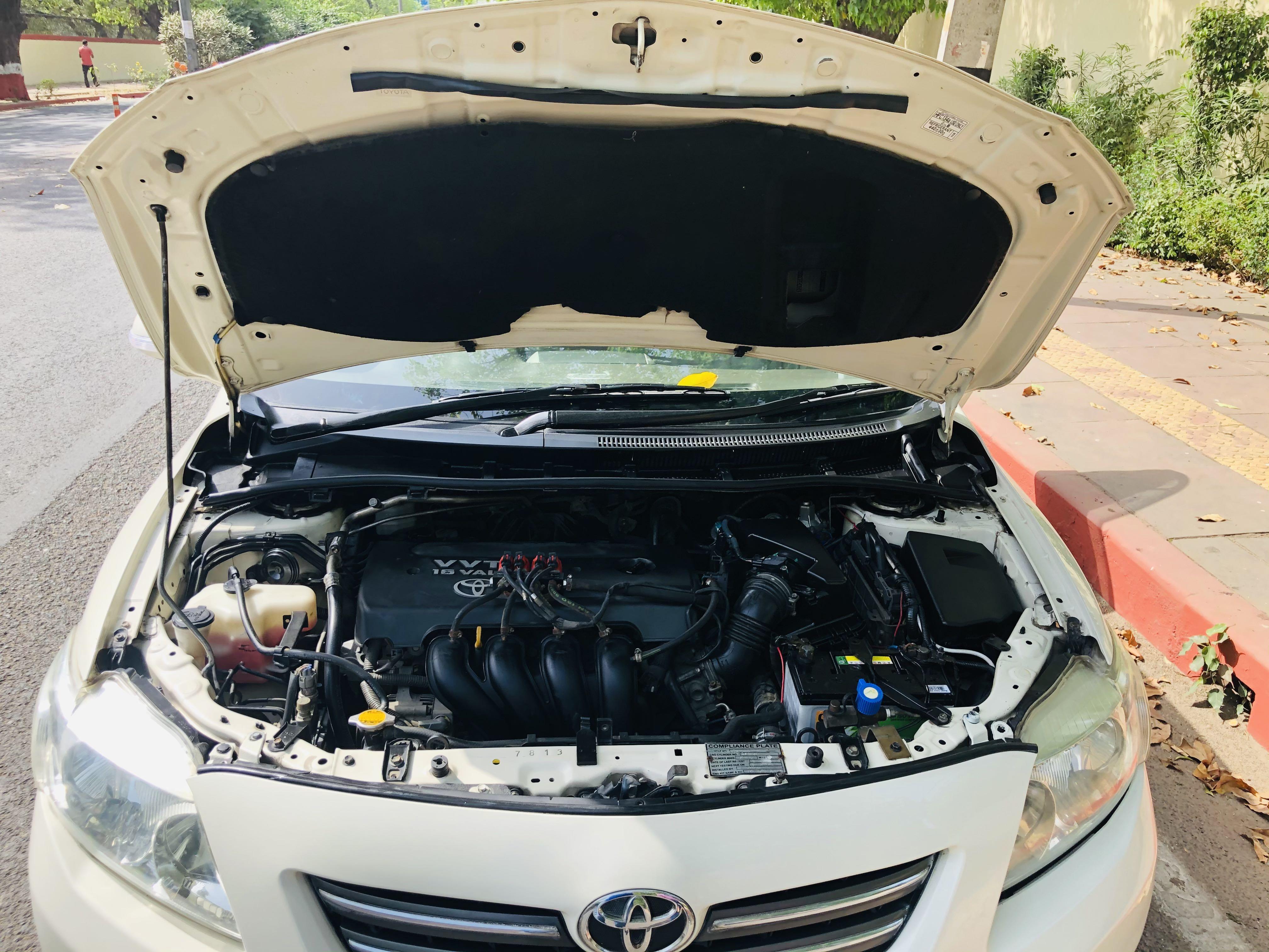 Toyota Corolla Altis 1.8 G 2010