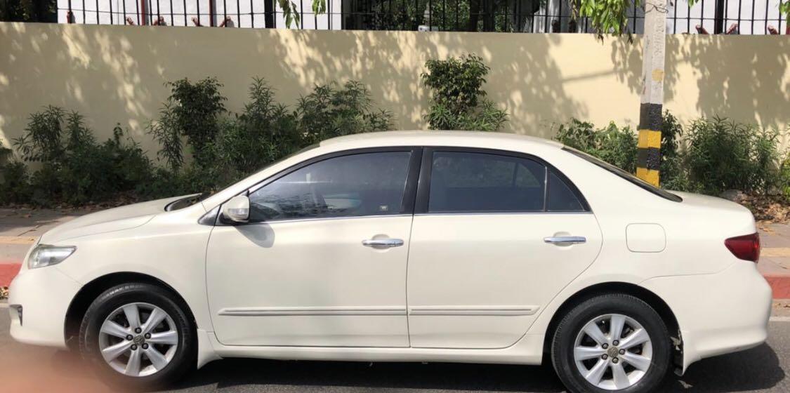 Toyota Corolla Altis 1.8 G 2010