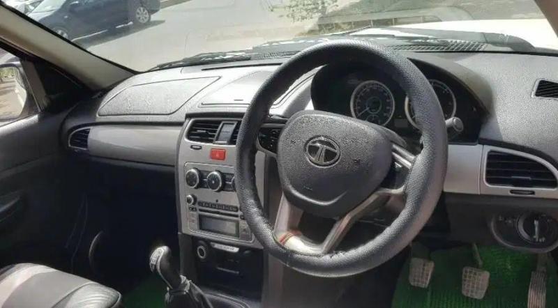 Tata Safari Storme 2.2 VX 4x2 Varicor400 2016