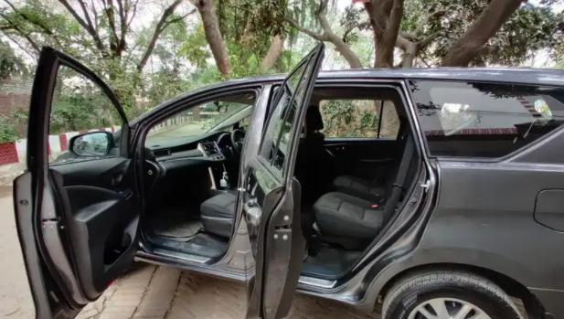 Toyota Innova Crysta 2.7 VX 7 STR 2016