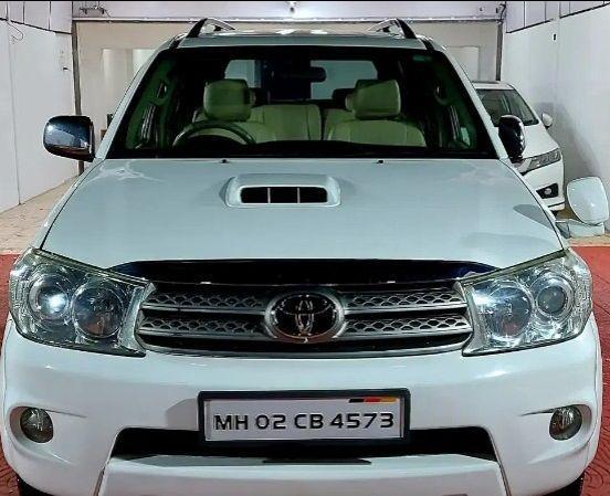 Toyota Fortuner 3.0 MT 4X4 2011