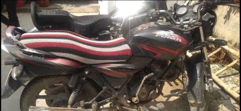 Bajaj Discover 150cc 2011