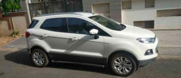 Ford Ecosport 1.5 DV5 MT Titanium Optional  2017