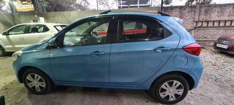 Tata Tiago Revotron XT 2016