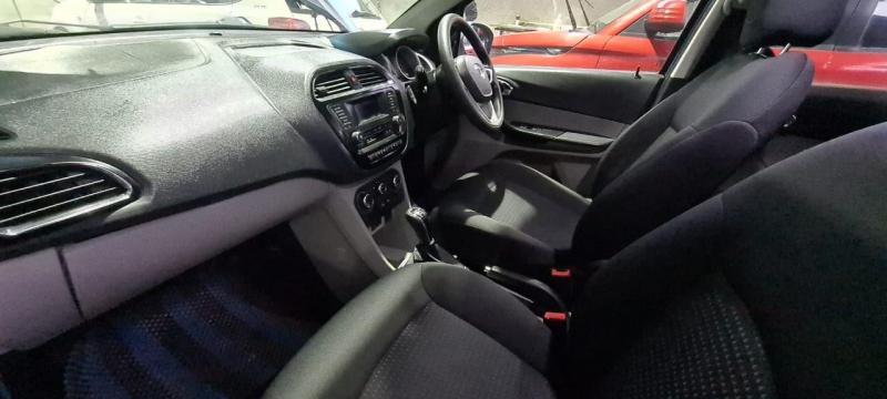 Tata Tiago Revotron XT 2016