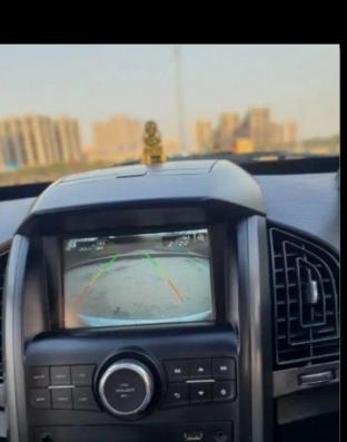 Mahindra XUV500 W10 AT 2018