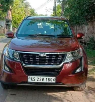 Mahindra XUV500 W11 2019