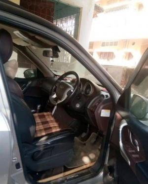 Mahindra XUV500 W8 4WD 2013