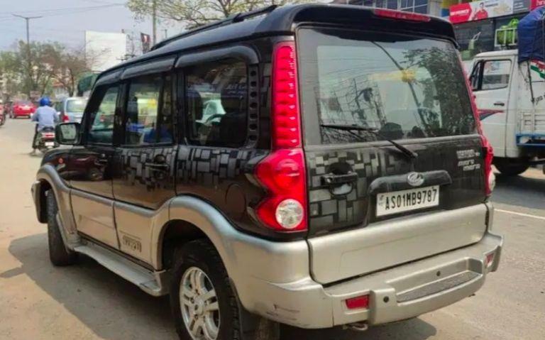 Mahindra Scorpio VLX 2WD BSIII 2012