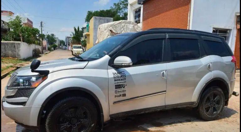 Mahindra XUV500 W8 2012