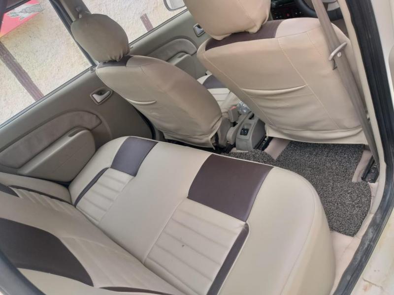 Mahindra Verito D2 2012