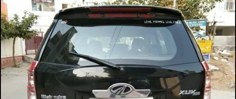 Mahindra XUV500 W6 2015