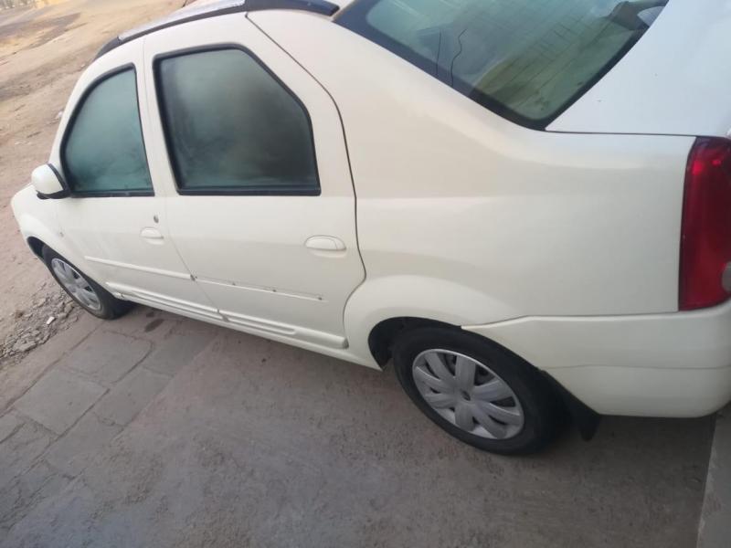 Mahindra Verito D2 2012