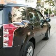 Mahindra XUV500 W6 2015