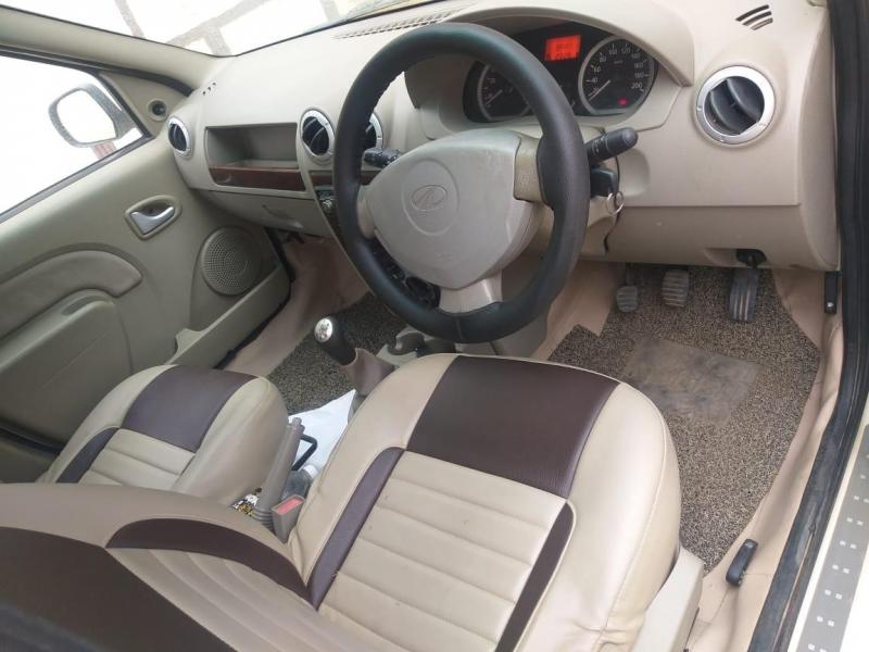 Mahindra Verito D2 2012